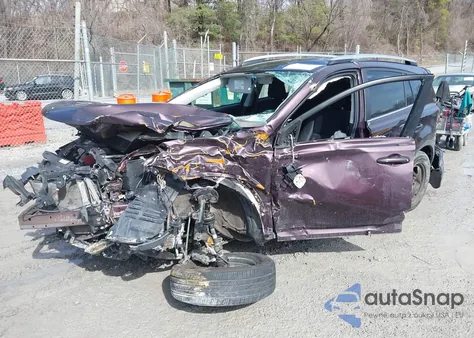 2017 Toyota Rav4 Le z USA, uszkodzony, nr VIN 2T3BFREV0HW611458